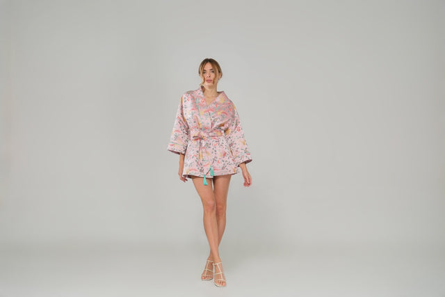Rosy Songbird Kimono